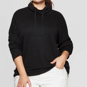 Mock neck / funnel sweatshirt